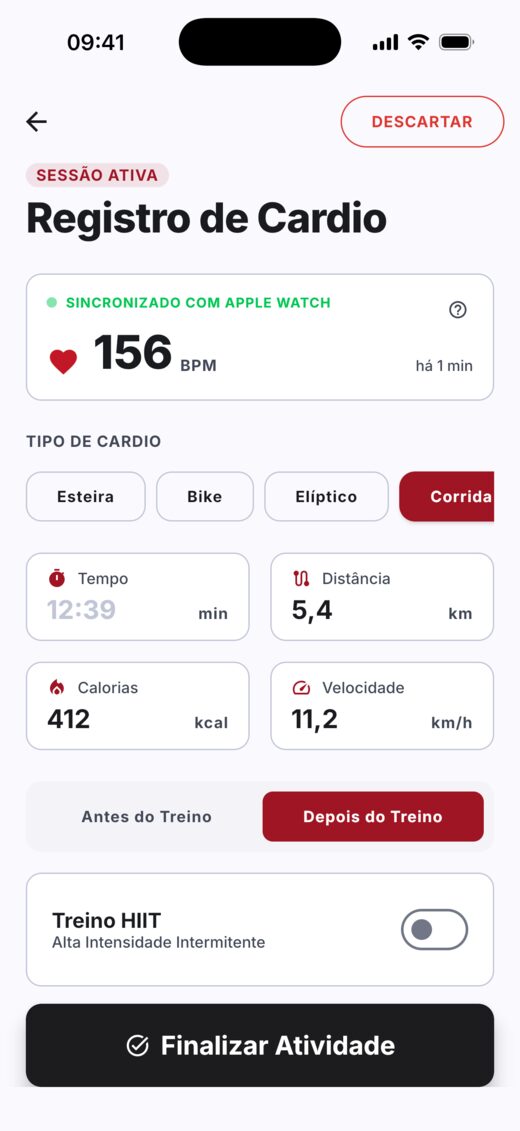 Tela de registro de cardio no app TopShape sincronizada com o Apple Watch, mostrando frequência cardíaca ao vivo, distância, calorias e velocidade